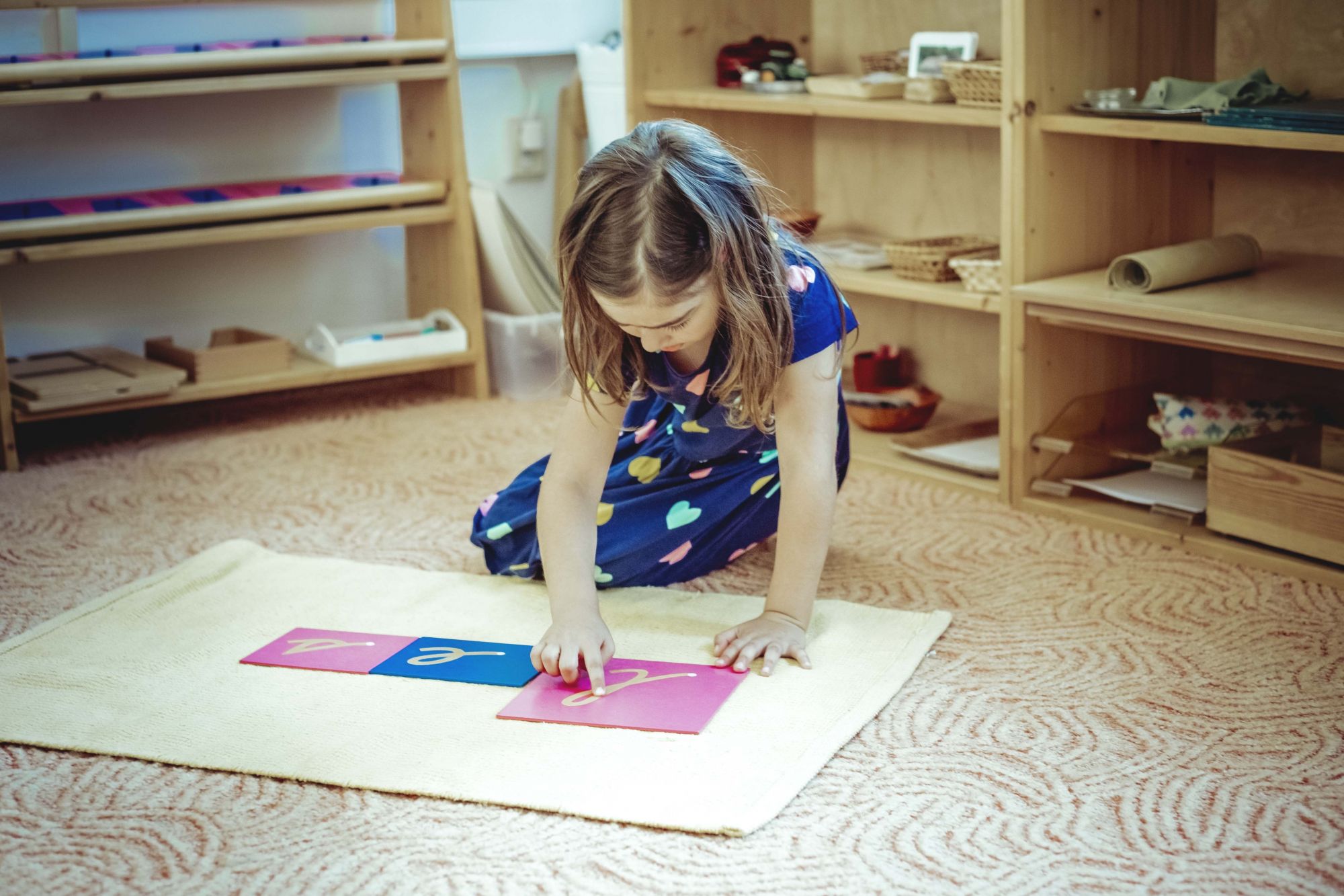 the-three-period-lesson-montessori-parenting